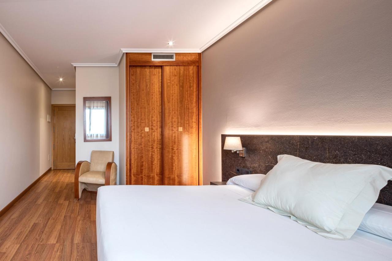 Hotel Pensua Punta Del Este Carballo Bagian luar foto